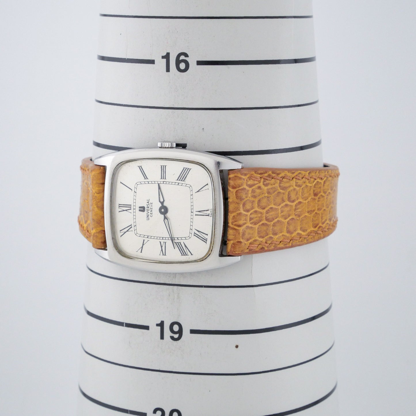 UNIVERSAL GENÈVE REF. 842114