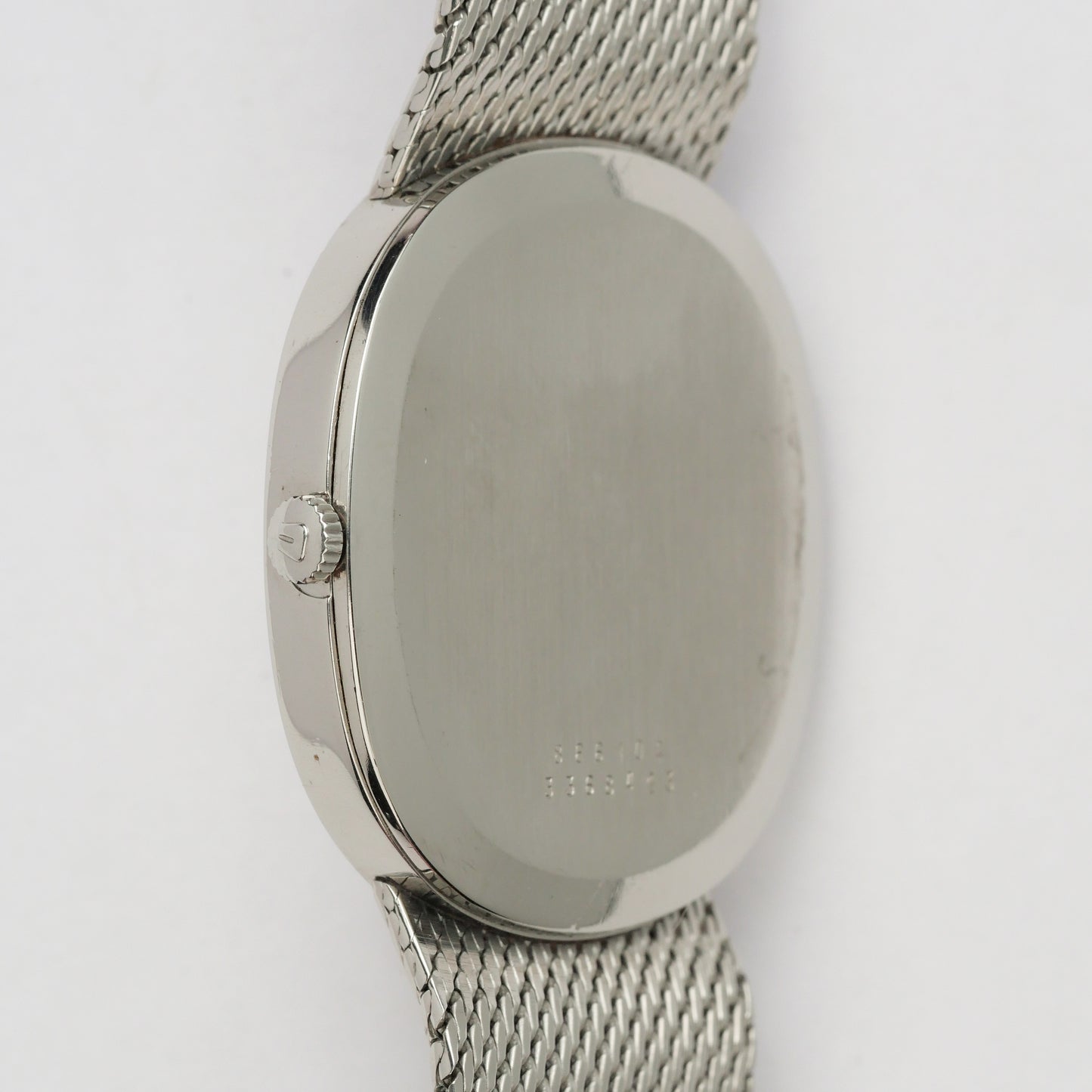 UNIVERSAL GENÈVE WHITE SHADOW ULTRA-SLIM AUTOMATIC REF. 866104