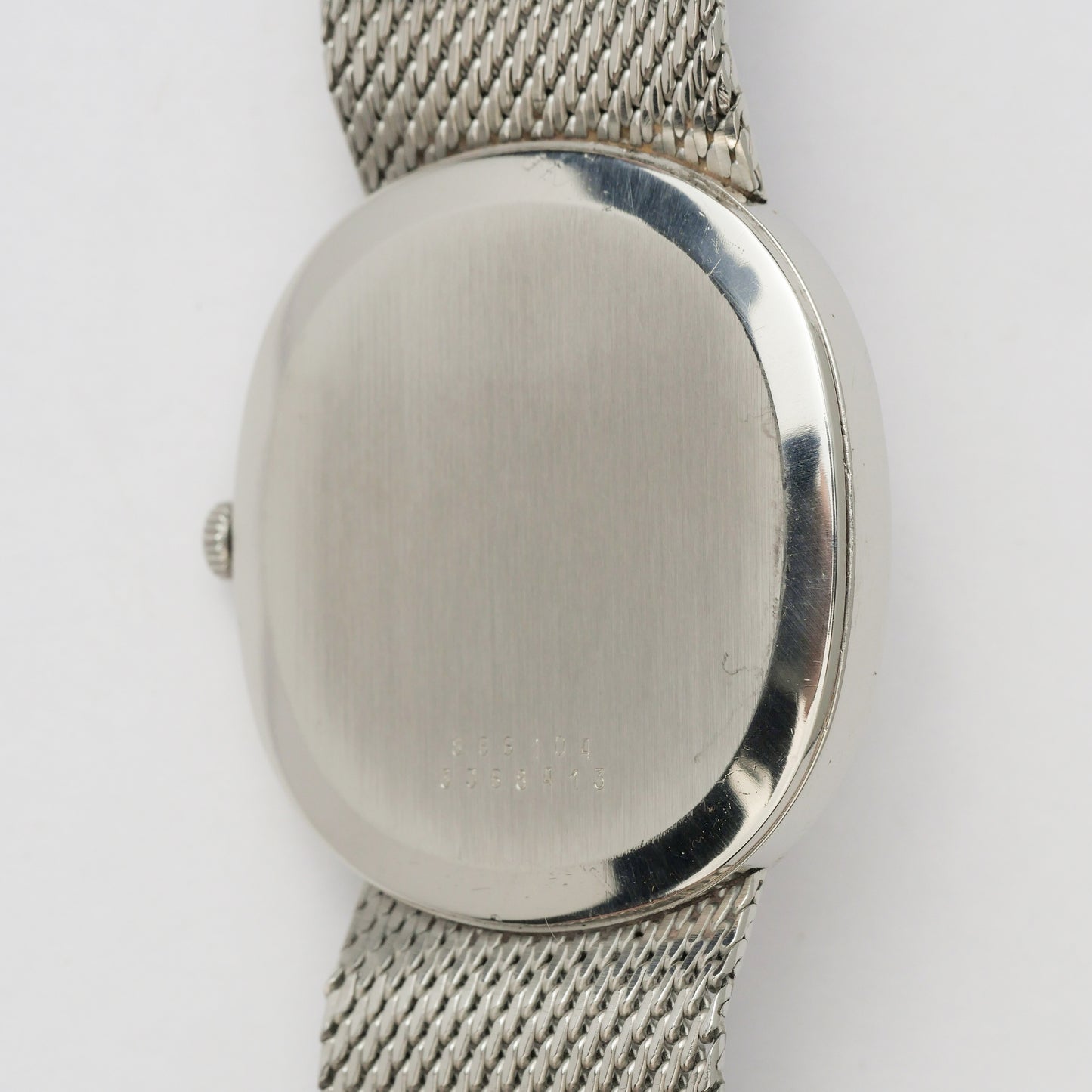 UNIVERSAL GENÈVE WHITE SHADOW ULTRA-SLIM AUTOMATIC REF. 866104