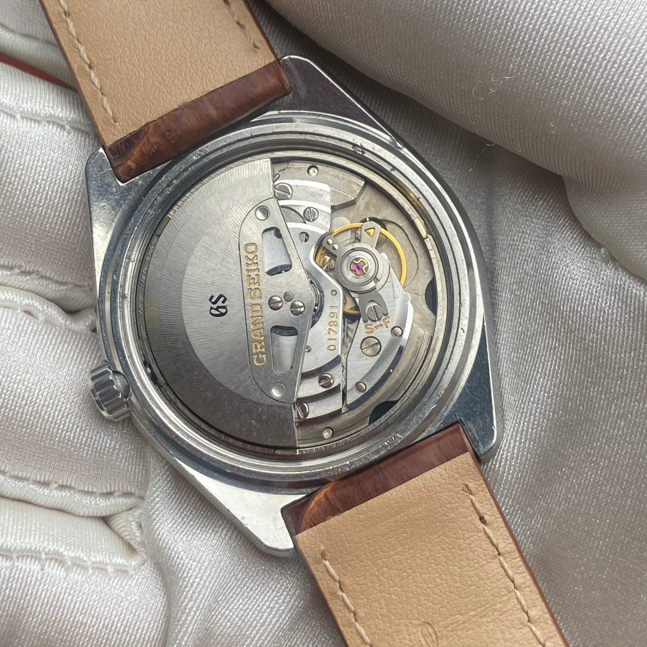 GRAND SEIKO AUTOMATIC DAY DATE HI-BEAT 36000 REF. 6146-8000