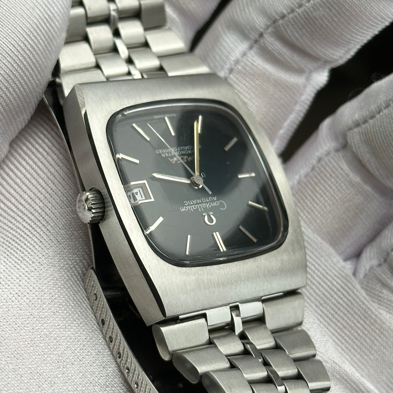 OMEGA CONSTELLATION AUTOMATIC CHRONOMETER DATE SPIDERWEB DARK GREEN DIAL REF. 168.047