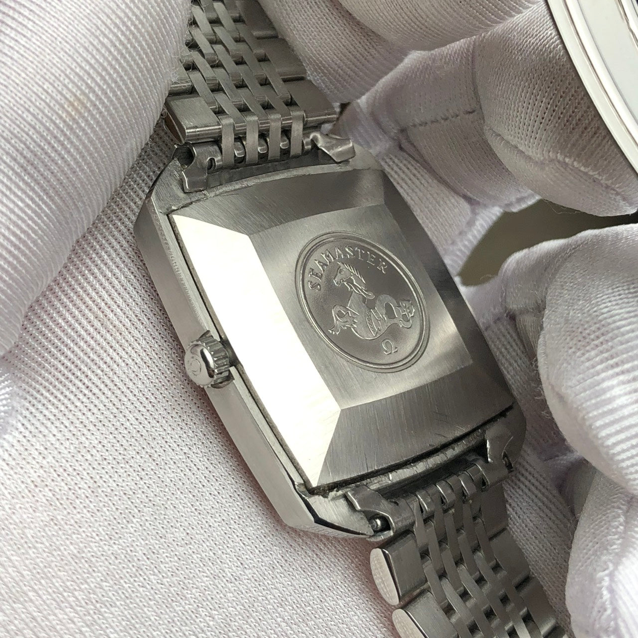 OMEGA SEAMASTER AUTOMATIC LINEN SILVER DIAL REF. 166.042
