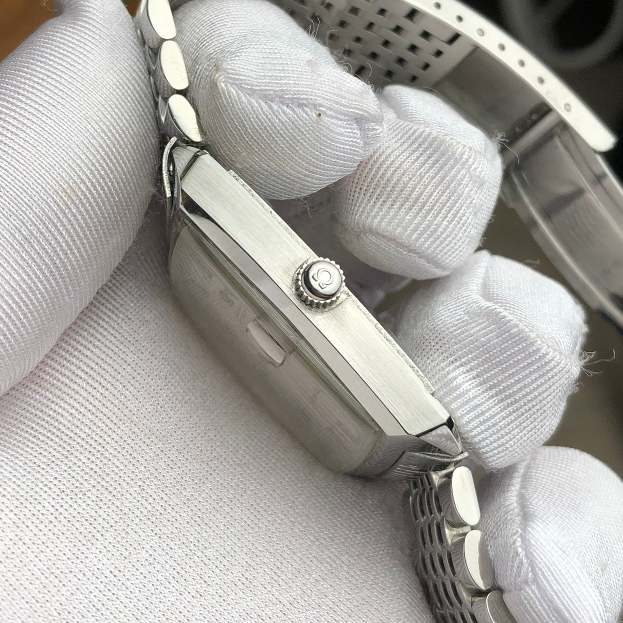 OMEGA SEAMASTER AUTOMATIC LINEN SILVER DIAL REF. 166.042