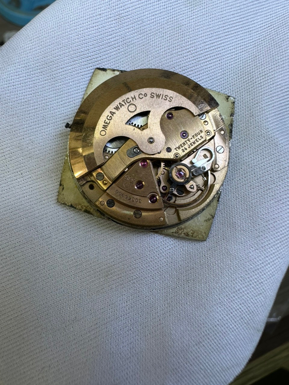 OMEGA SEAMASTER AUTOMATIC LINEN SILVER DIAL REF. 166.042