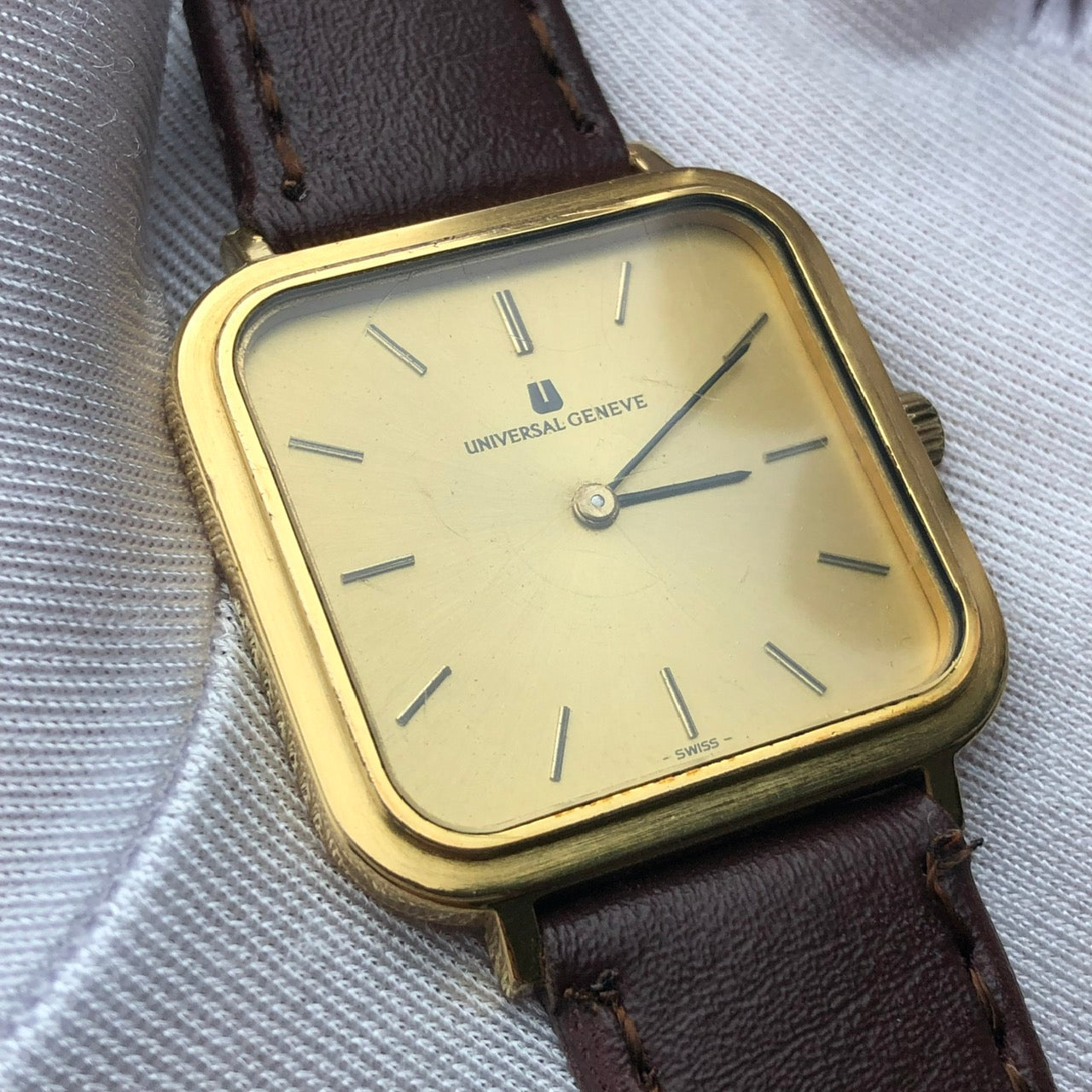 UNIVERSAL GENÈVE REF. 542203