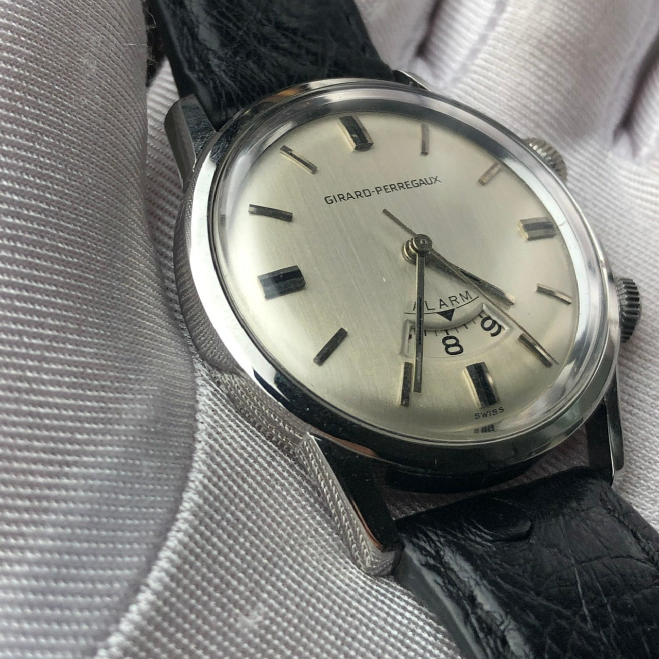 GIRARD PERREGAUX ALARM REF. 8999