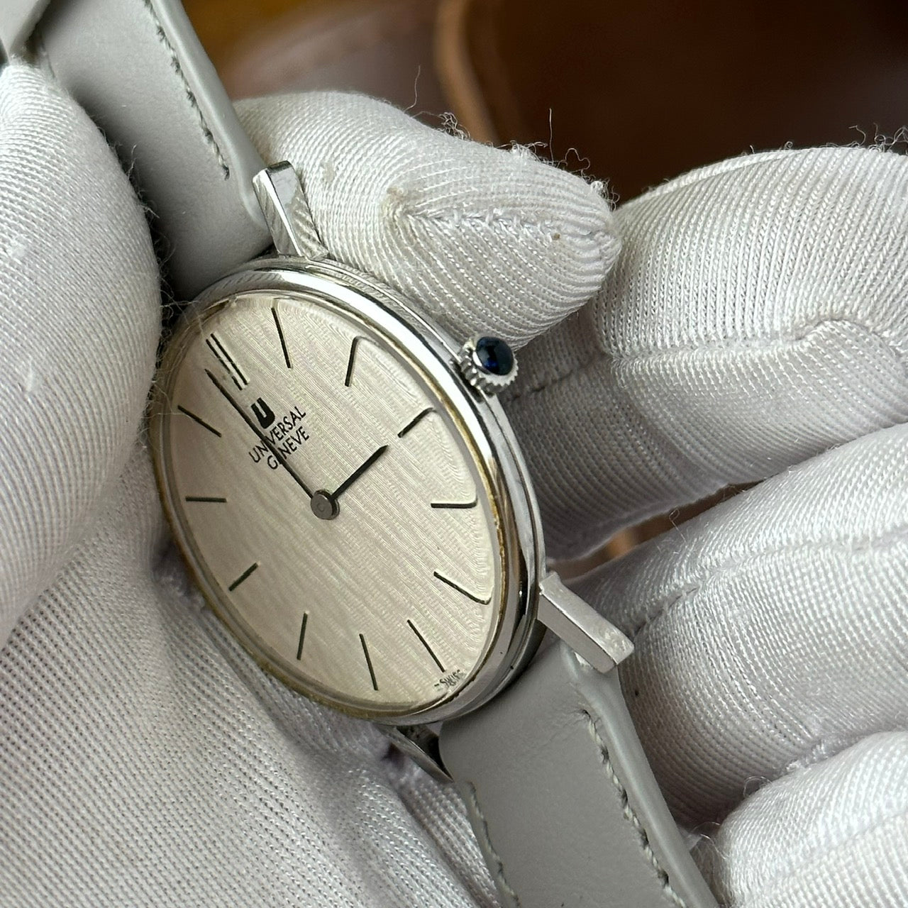 UNIVERSAL GENÈVE PATTERN DIAL REF. 842109