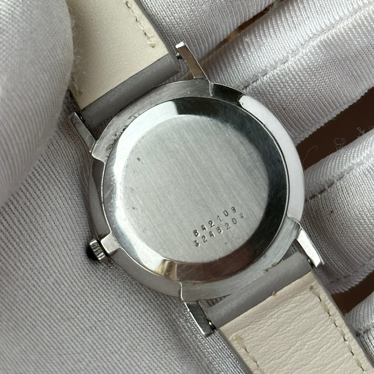 UNIVERSAL GENÈVE PATTERN DIAL REF. 842109