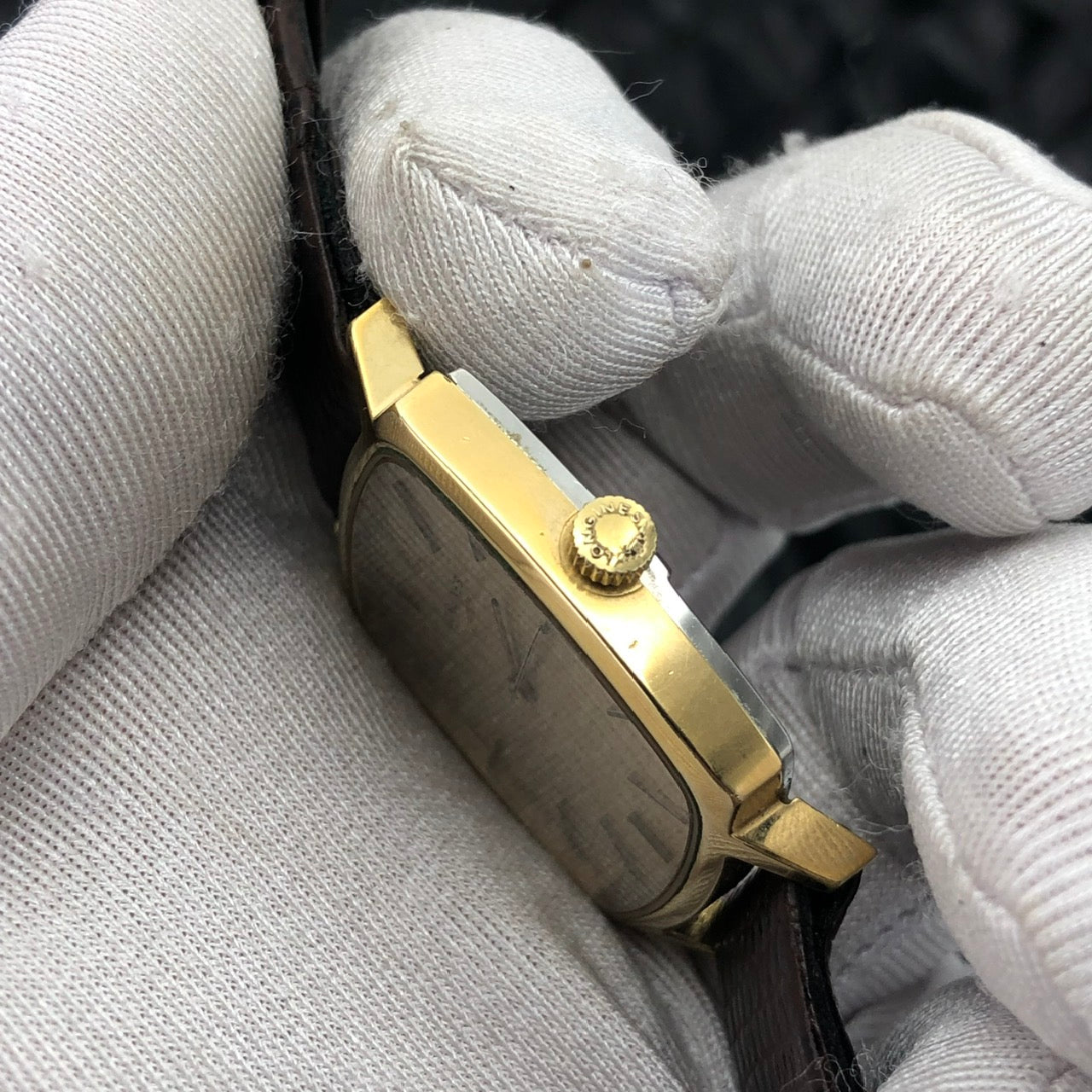 LONGINES FLAGSHIP LINEN GOLD DIAL REF. 4142-1