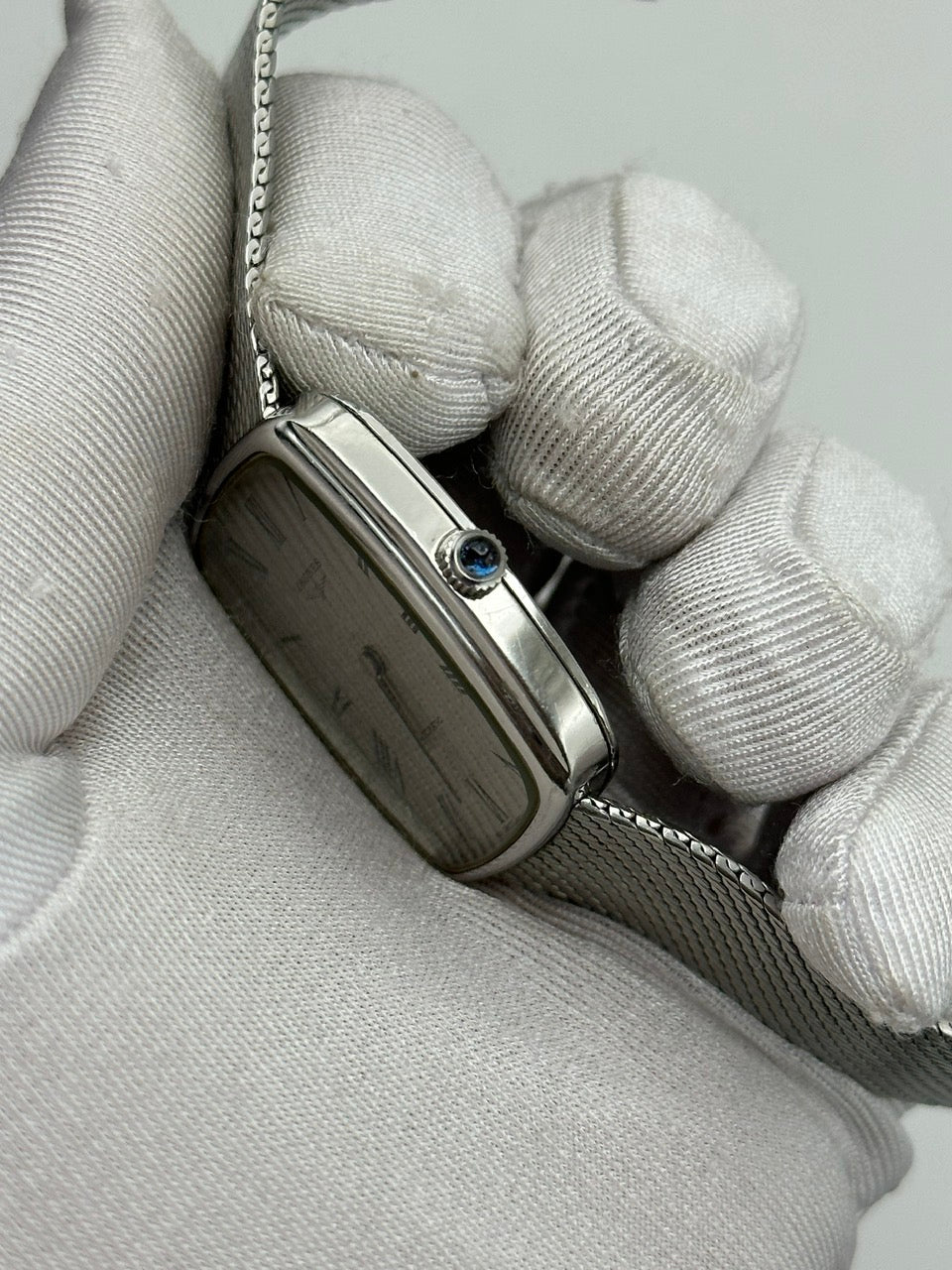 LONGINES AUTOMATIC SILVER LINEN DIAL REF. 4204-1