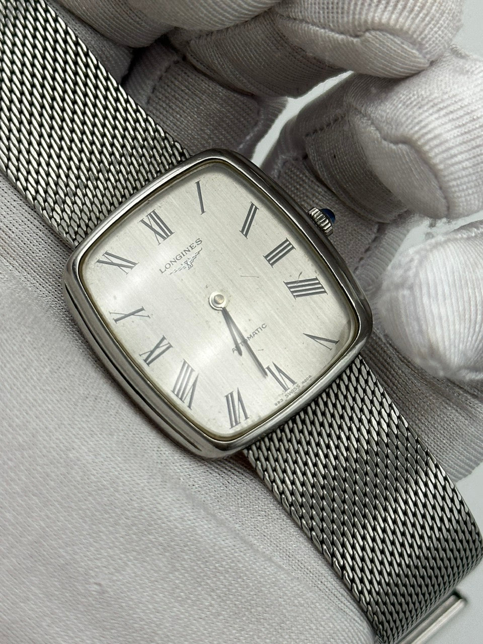LONGINES AUTOMATIC SILVER LINEN DIAL REF. 4204-1