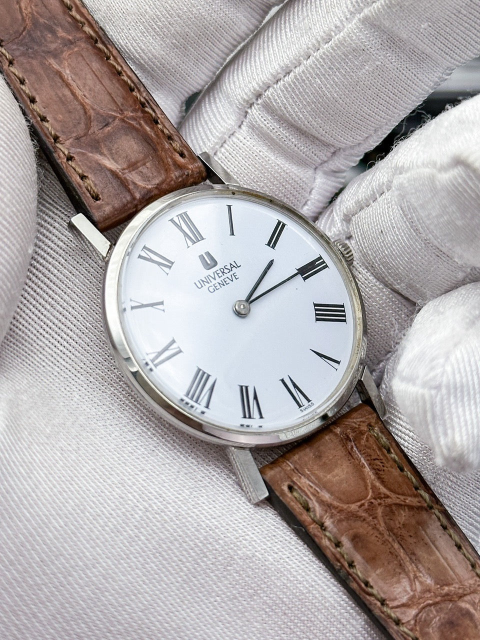 UNIVERSAL GENÈVE REF. 842108