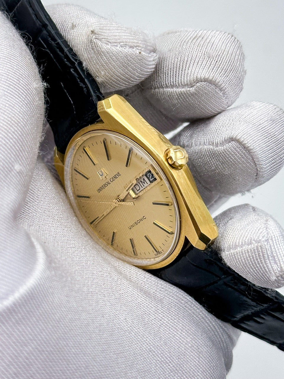 UNIVERSAL GENÈVE UNISONIC DAY-DATE REF. 553100 TUNING FORK