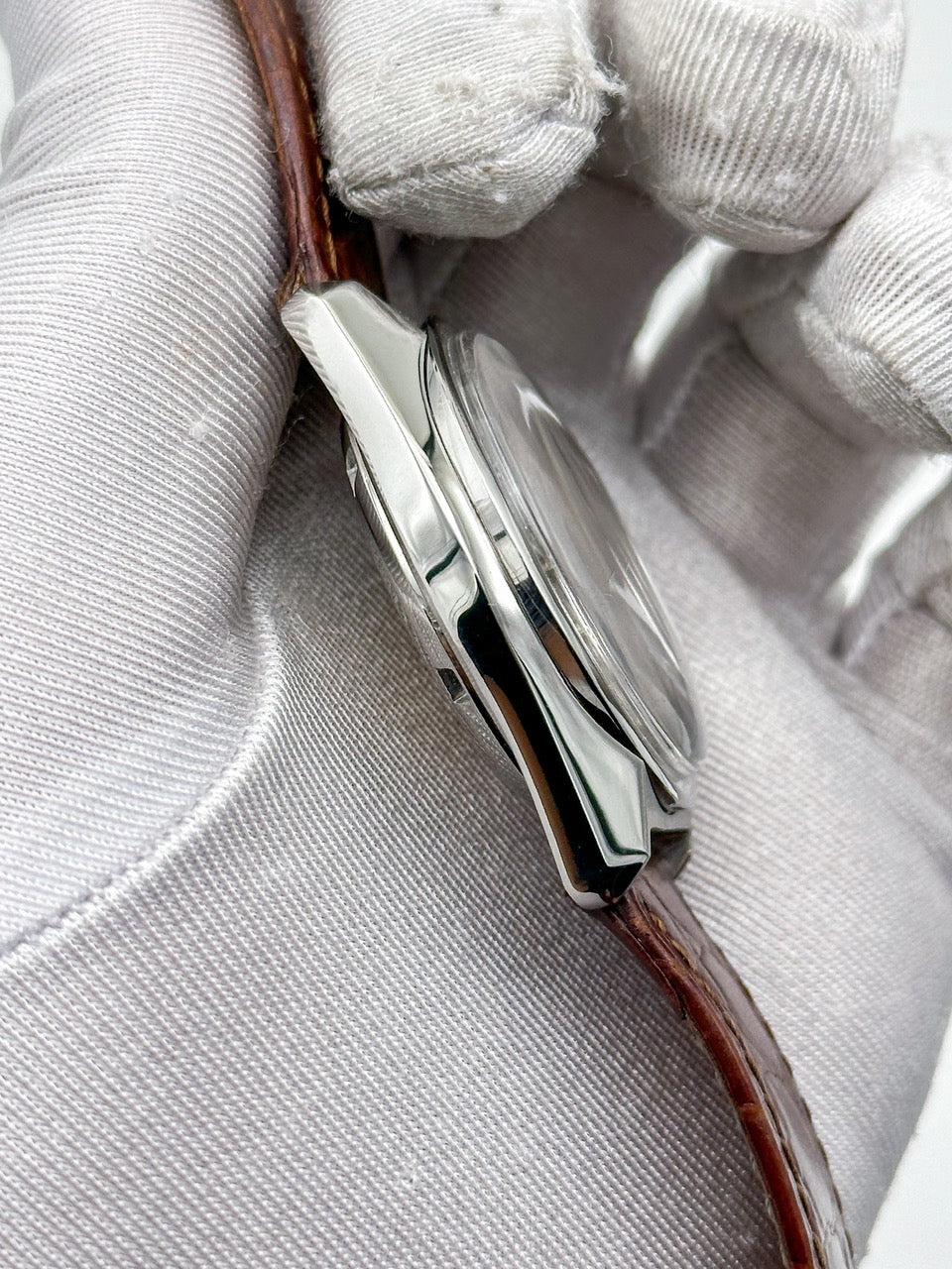 GRAND SEIKO AUTOMATIC HI-BEAT 36000 DAY-DATE REF. 6146-8000