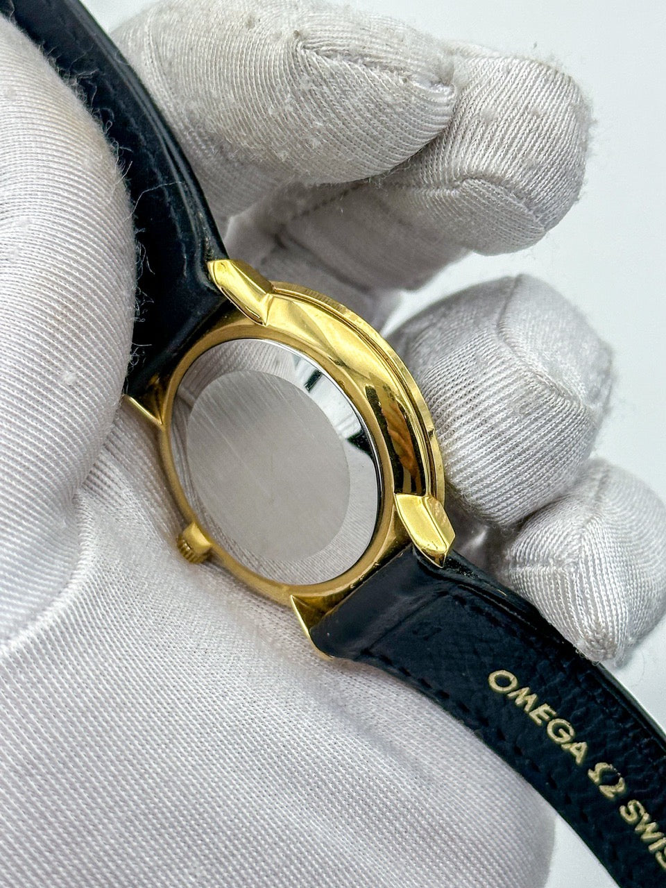 OMEGA DE VILLE REF. 111.077