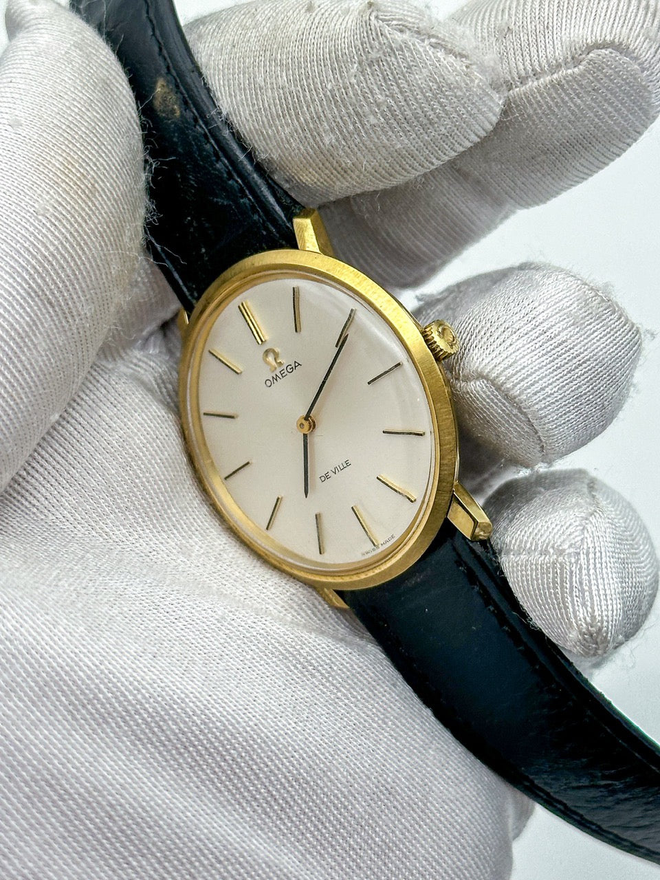 OMEGA DE VILLE REF. 111.077