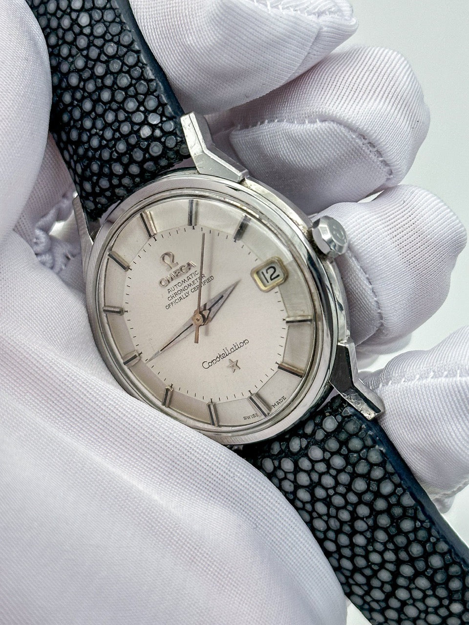 OMEGA CONSTELLATION "PIE PAN" CHRONOMETER AUTOMATIC REF. 168.005