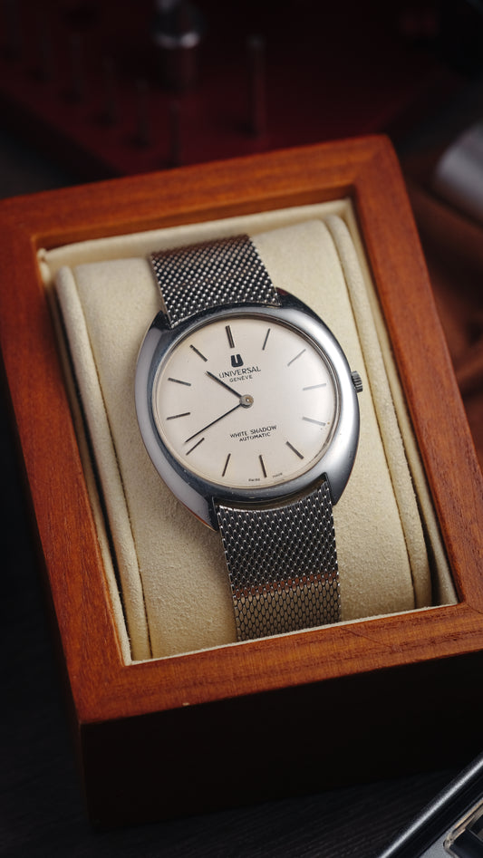 UNIVERSAL GENÈVE WHITE SHADOW AUTOMATIC REF. 866101