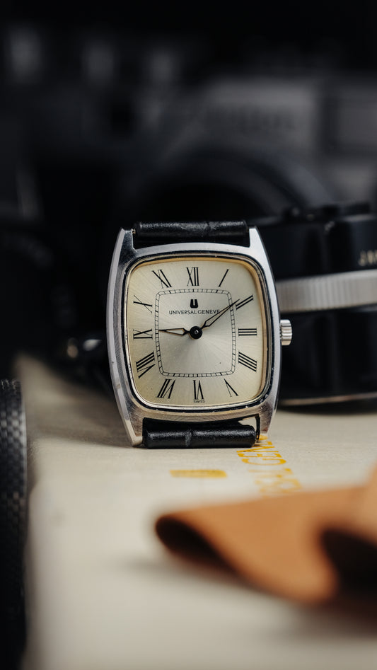 UNIVERSAL GENÈVE REF. 842145