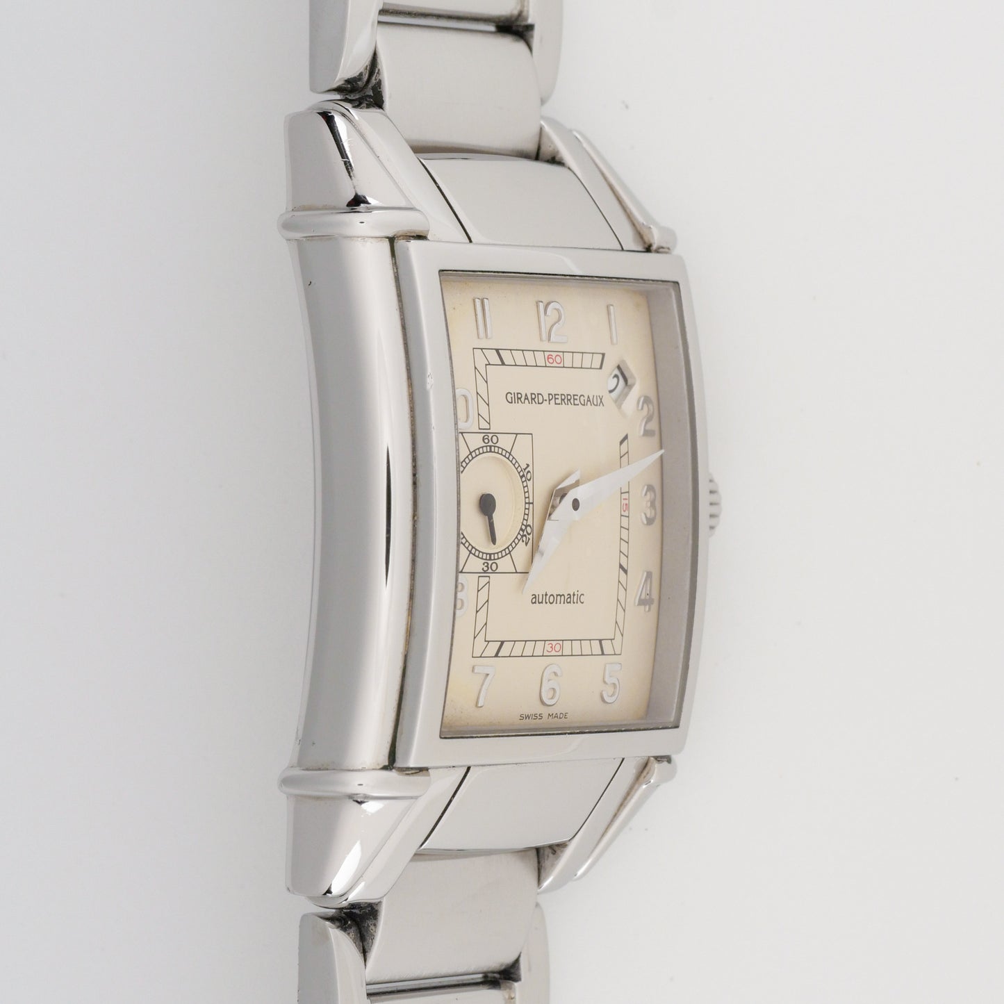 GIRARD-PERREGAUX VINTAGE 1945 AUTOMATIC REF. 25932