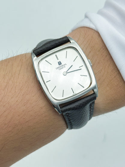 UNIVERSAL GENÈVE REF. 842114