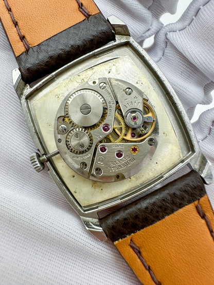 UNIVERSAL GENÈVE REF. 842114