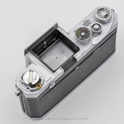 NIKON F + STANDARD PRISM FINDER