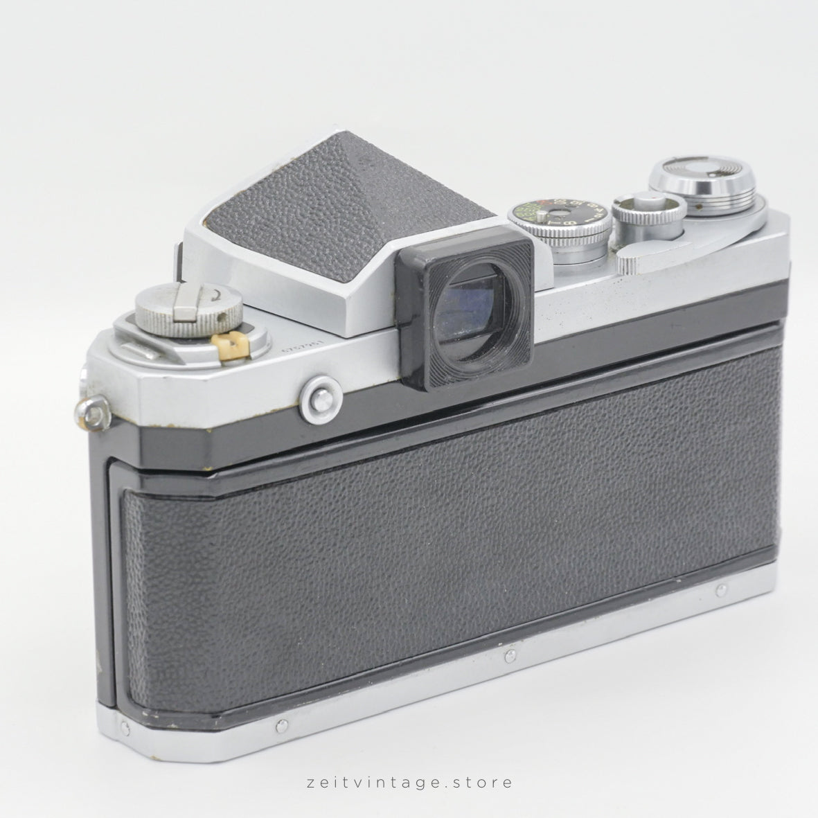 NIKON F + STANDARD PRISM + WAIST-LEVEL FINDER