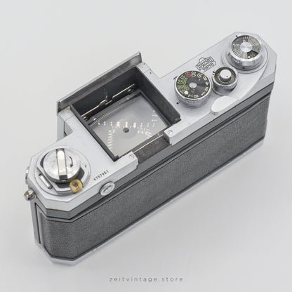 NIKON F + STANDARD PRISM + WAIST-LEVEL FINDER