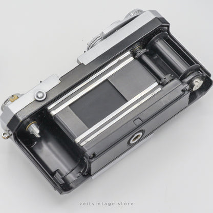 NIKON F + STANDARD PRISM + WAIST-LEVEL FINDER
