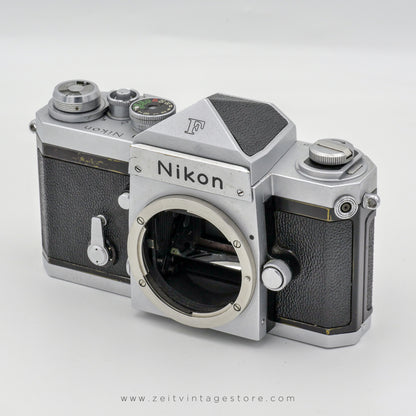 NIKON F + STANDARD PRISM FINDER
