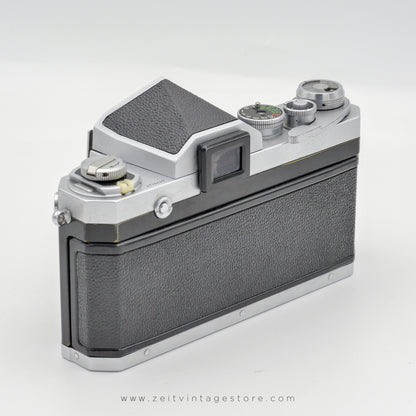 NIKON F + STANDARD PRISM FINDER