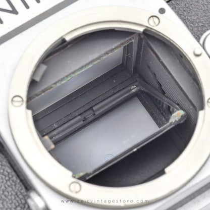 NIKON F + STANDARD PRISM FINDER