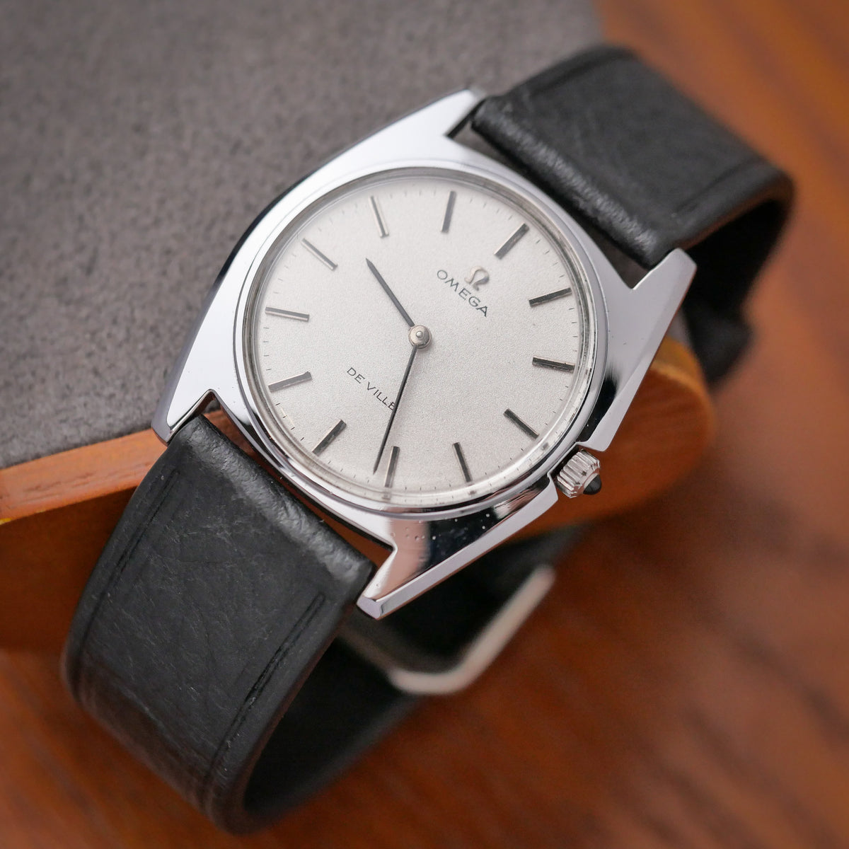OMEGA DE VILLE REF. 111.098 – Zeit Vintage Watch