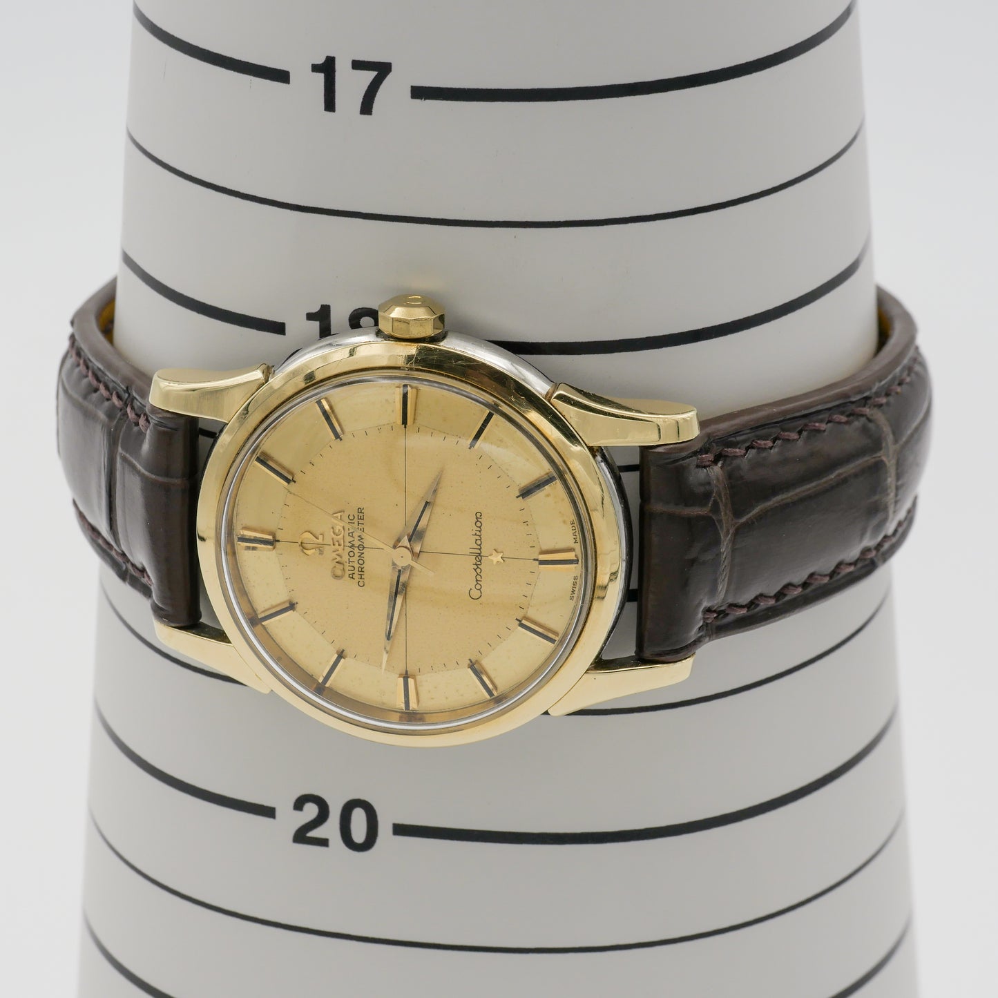 OMEGA CONSTELLATION CHRONOMETER AUTOMATIC "PIE PAN" REF. 14381-61-SC