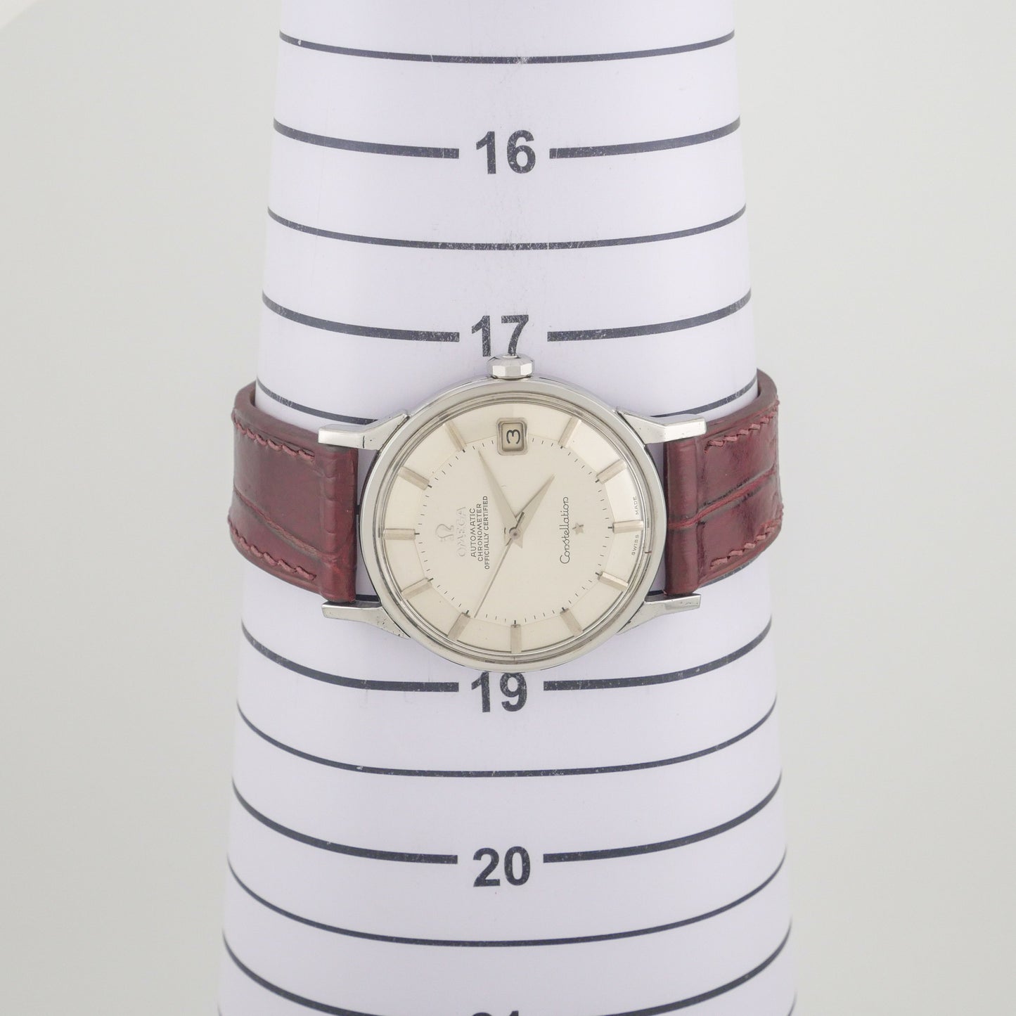 OMEGA CONSTELLATION CHRONOMETER AUTOMATIC "PIE-PAN" REF. 14902-62-SC