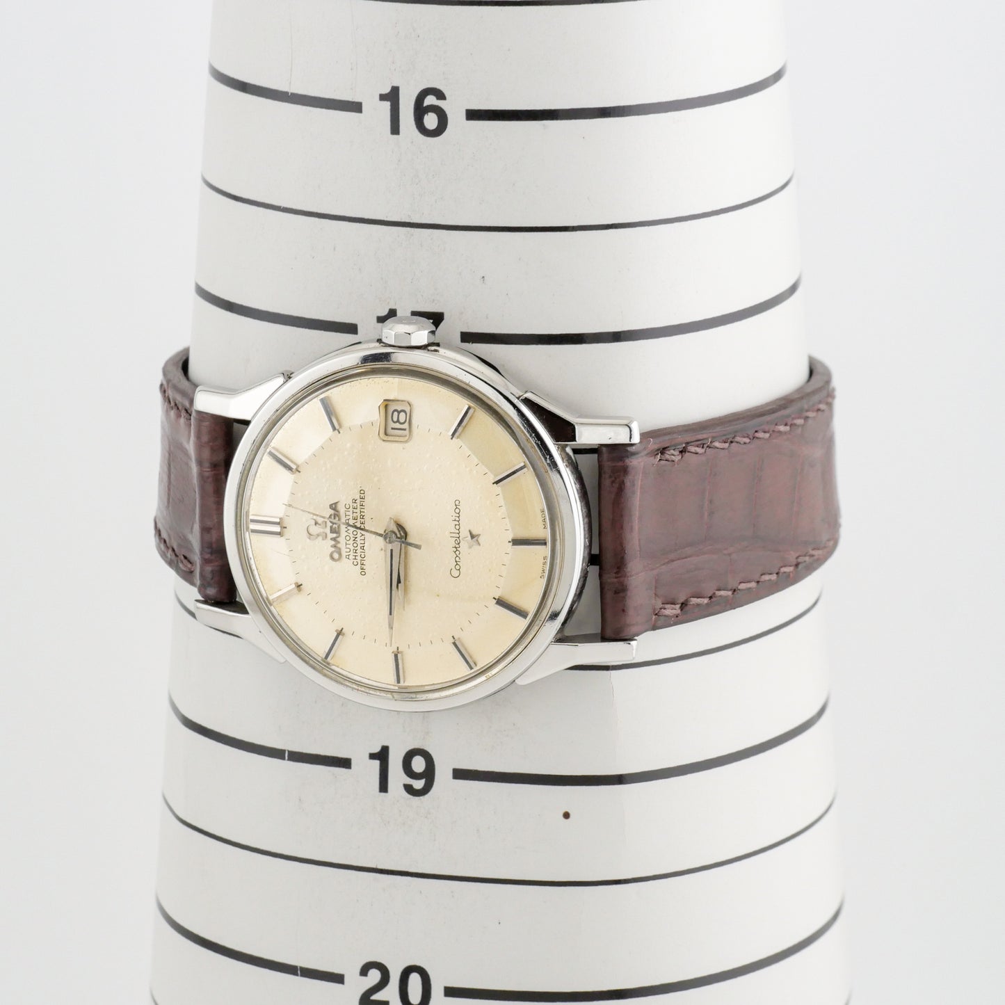 OMEGA CONSTELLATION CHRONOMETER AUTOMATIC "PIE PAN" REF. 168.005