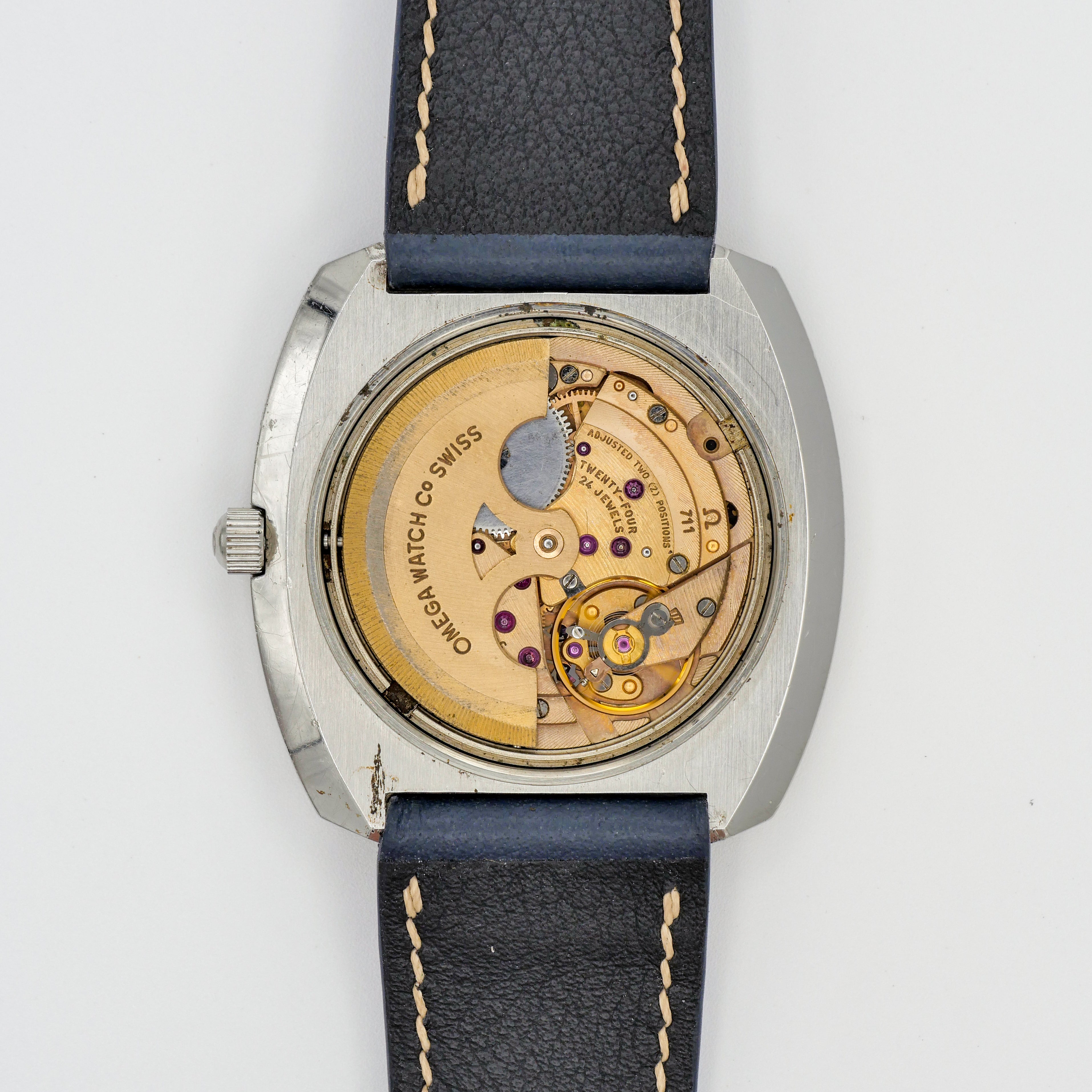 OMEGA DE VILLE 