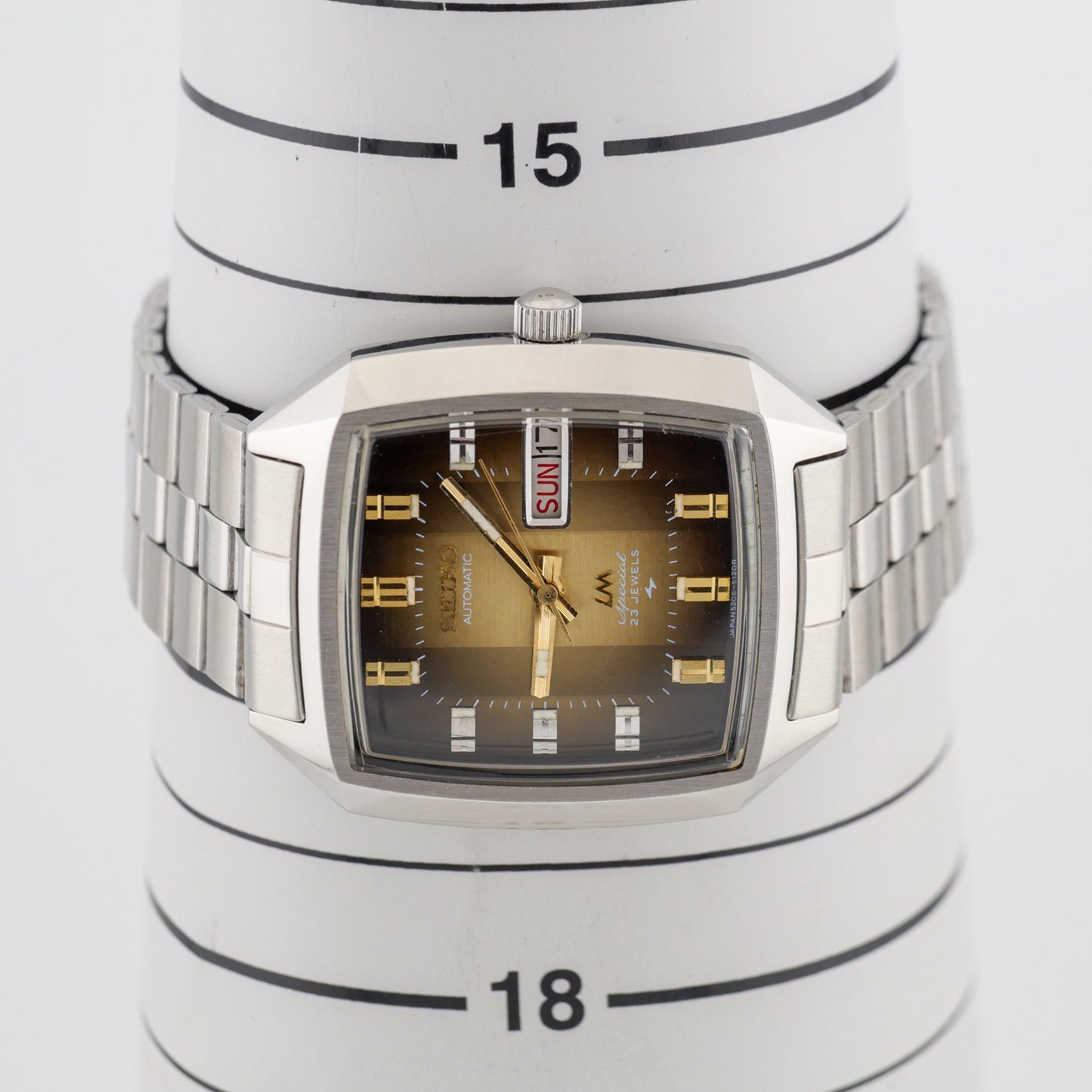 SEIKO LORD MATIC LM SPECIAL 23 JEWELS AUTOMATIC REF. 5206-5070