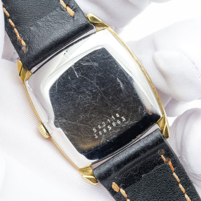 UNIVERSAL GENÈVE REF. 542114
