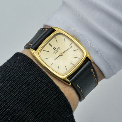 UNIVERSAL GENÈVE REF. 542114