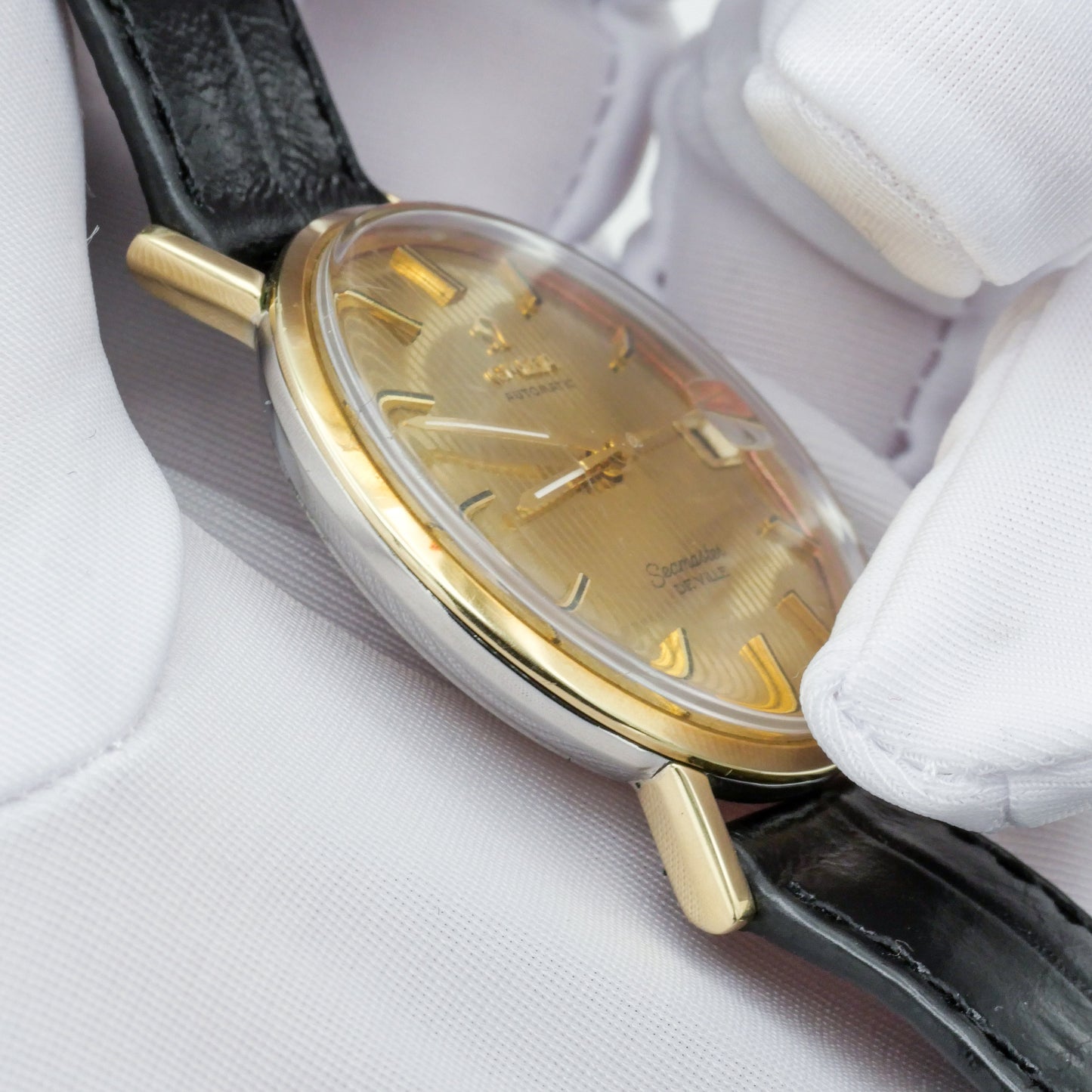 OMEGA SEAMASTER DE VILLE AUTOMATIC GOLD DIAL REF. 166.020