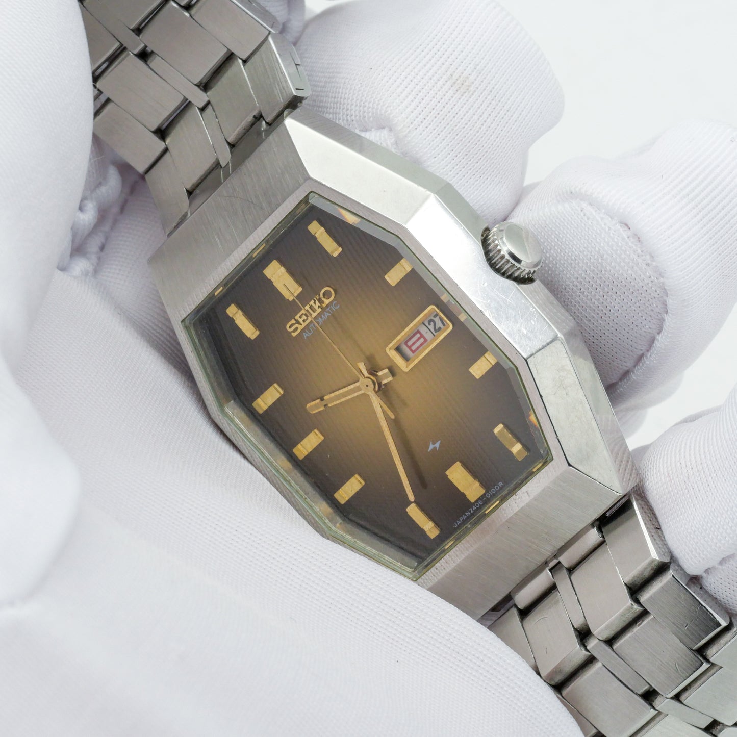 SEIKO CHARIOT AUTOMATIC FUMÉ BROWN LINEN DIAL REF. 2406-3030