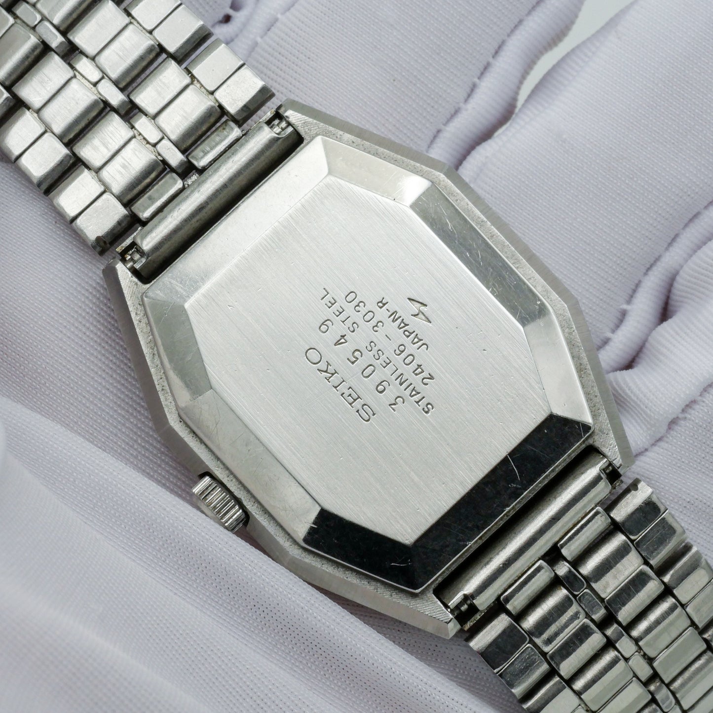 SEIKO CHARIOT AUTOMATIC FUMÉ BROWN LINEN DIAL REF. 2406-3030