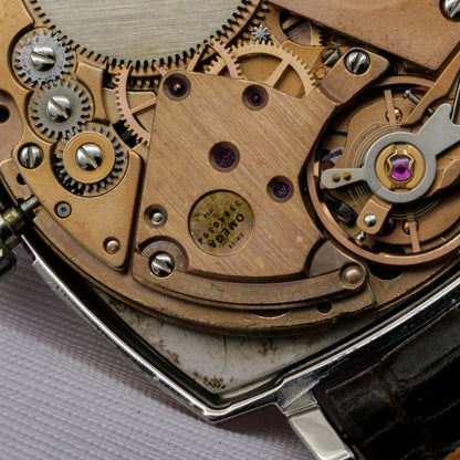 OMEGA GENÈVE REF. 132.0052