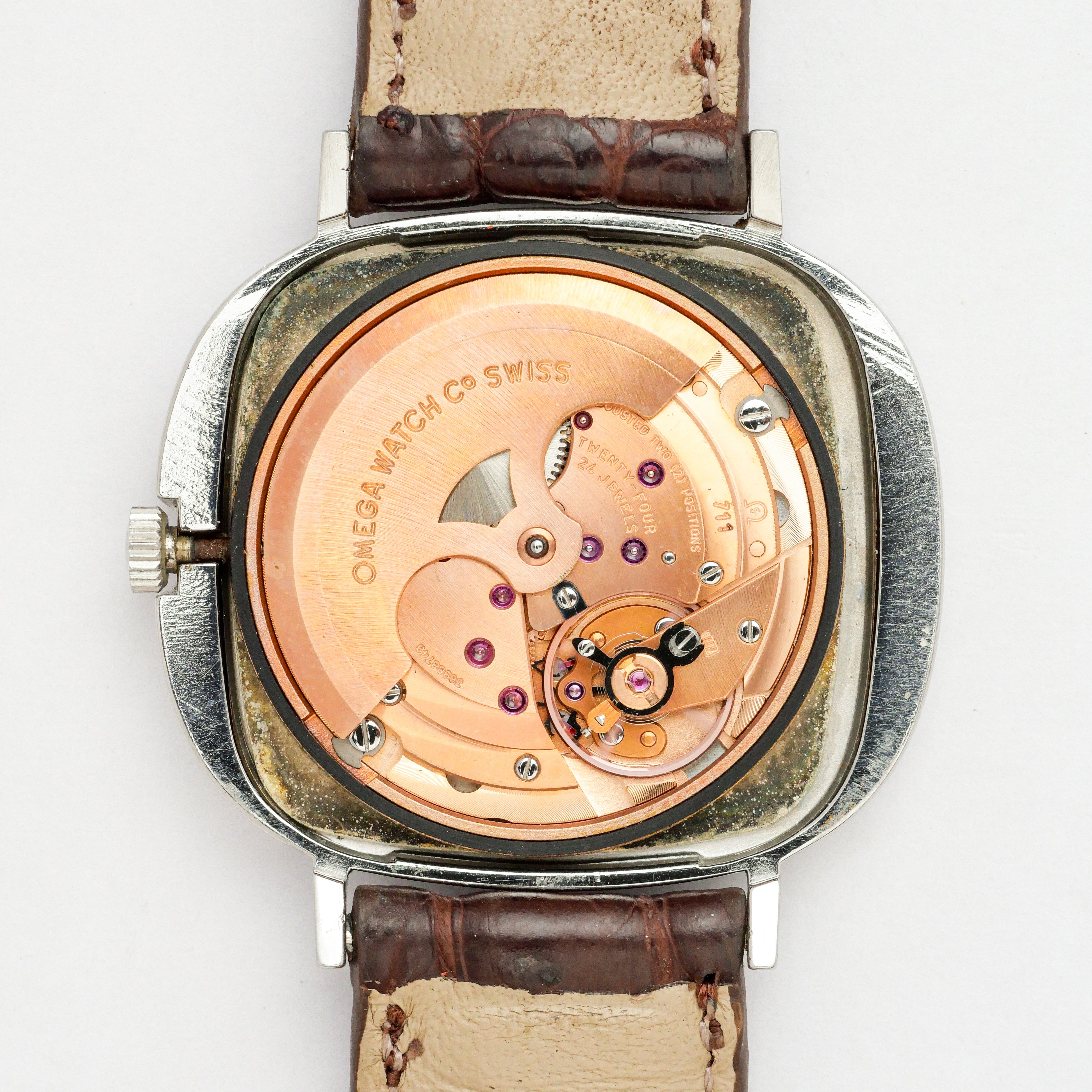 OMEGA DE VILLE 