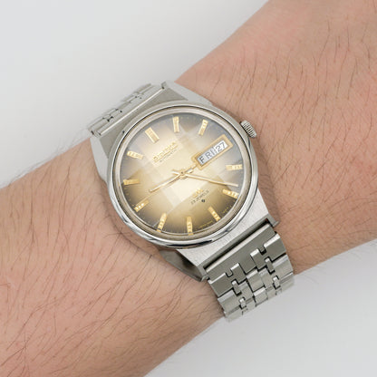 SEIKO LORD MATIC LM 23 JEWELS AUTOMATIC DAY-DATE FACETED CRYSTAL REF. 5606-7310