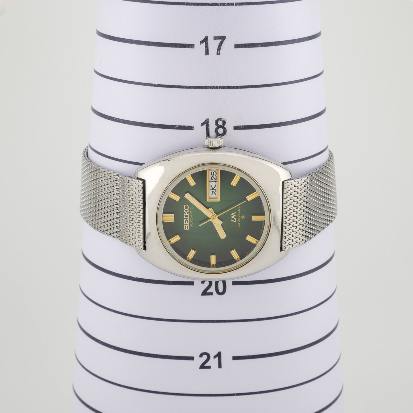 SEIKO LORD MATIC LM 23 JEWELS AUTOMATIC REF. 5606-6000