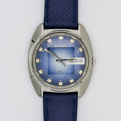 SEIKO LORD MATIC LM 23 JEWELS AUTOMATIC FACETED CRYSTAL BLUE DIAL REF. 5606-7230