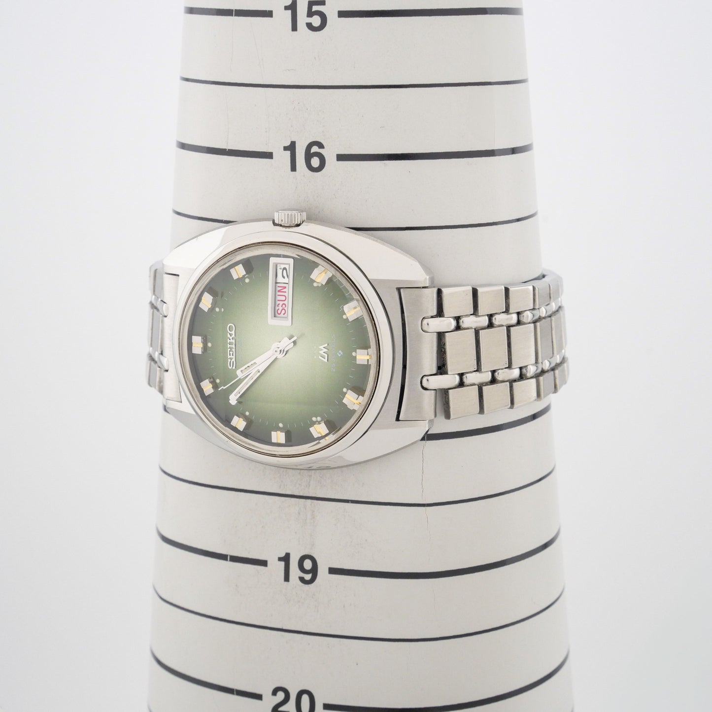 SEIKO LORD MATIC LM 25 JEWELS AUTOMATIC REF. 5606-7231